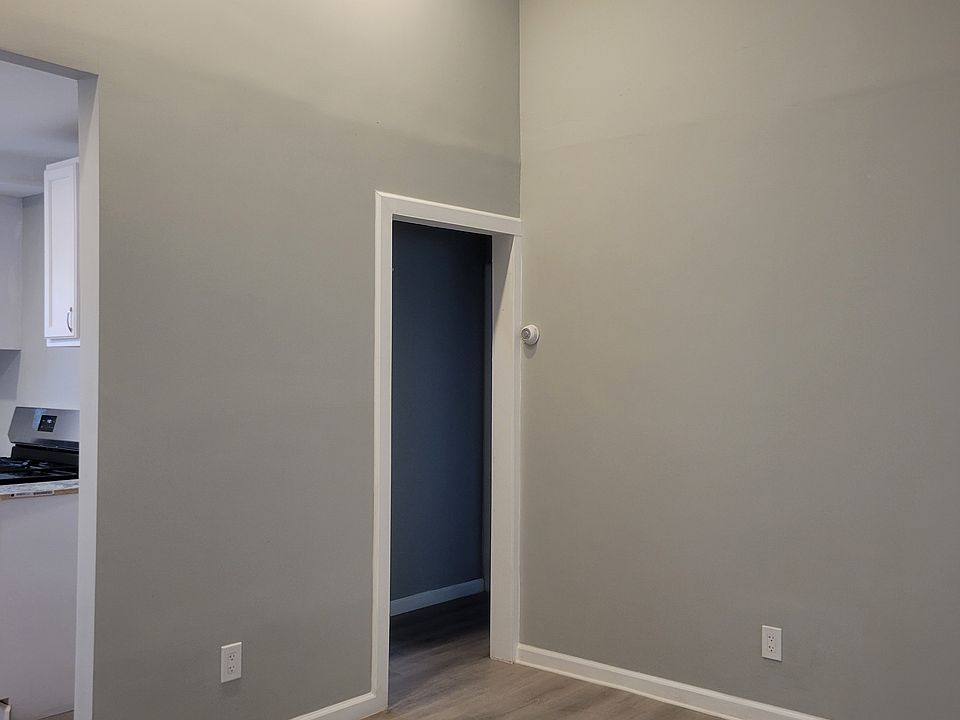 1st image of 16 Beech Ct