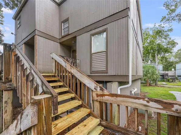 713 SW 75th St APT 201, Gainesville, FL 32607