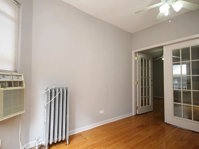 1338 W Argyle St #1N — Photo 10