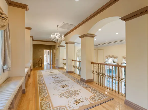 51 Romer Road image 34 of 92