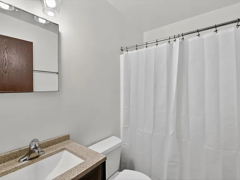 Sun Meadows Apartments — Photo 21