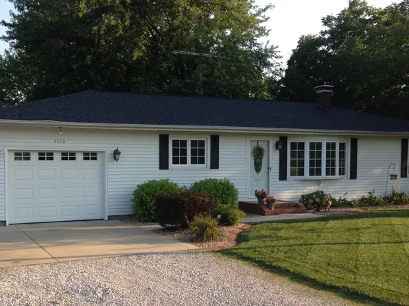 1110 Carlyle Rd, Bartelso, IL 62218