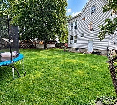 5th image of 22-24 Raymond Pl