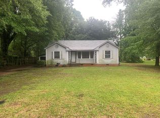 725 Sewanee St, Leland, MS 38701