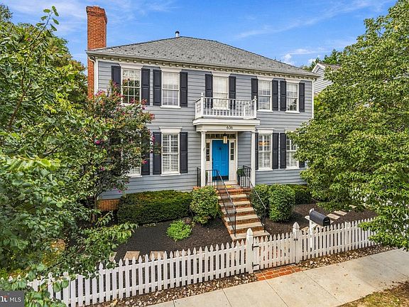 2nd image of 636 Kent Oaks Way