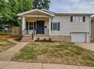 7746 Weaver Ave, Saint Louis, MO 63143
