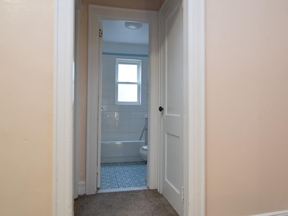 1st image of 4329 Bruner Ave #1