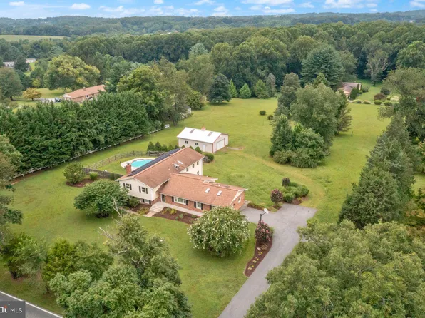 18604 Muncaster Rd, Rockville, MD 20855