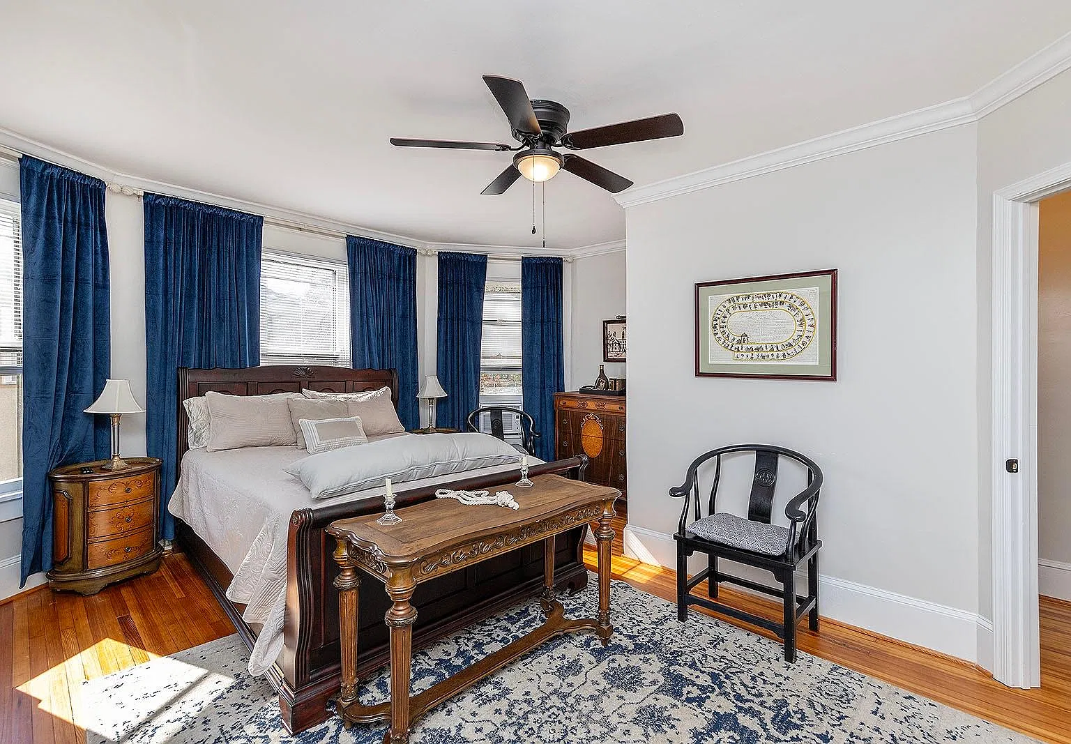 545 N Loudoun St — Photo 2