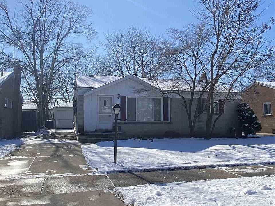 1st image of 31631 Lonnie Blvd