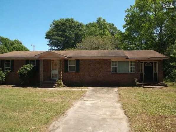 717 Henry St, Eastover, SC 29044