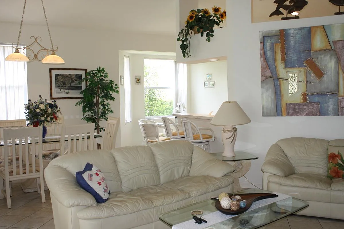 3 bed, 1552 sqft, $3,300 — Photo 4