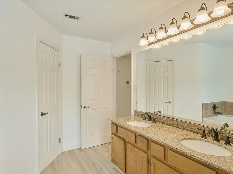 188 N Golden Arrow Cir — Photo 23