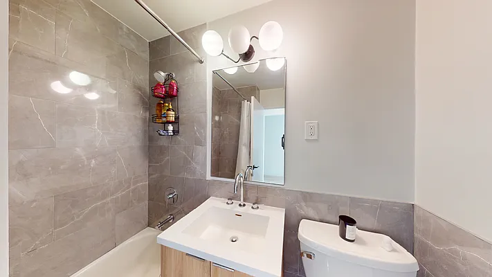 Rented by Voro, LLC | media 7