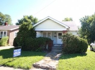 528 S 19th St, Decatur, IL 62521