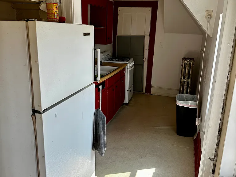 302 7th St S #1-5 — Photo 5