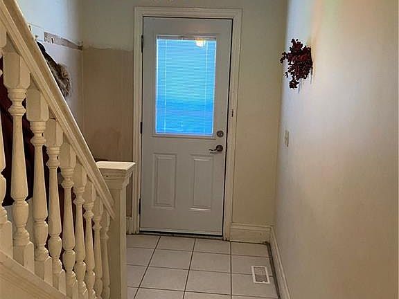 2nd image of 126 Gibson Ave