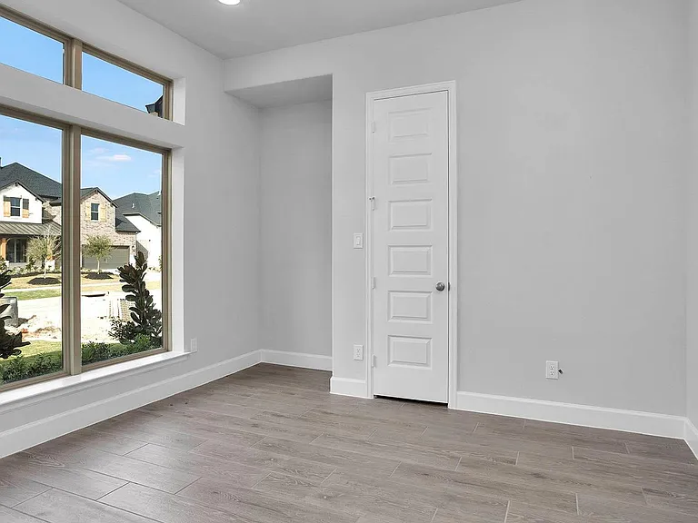 5026 Albany Shores Ln — Photo 7