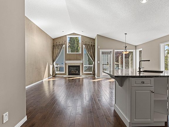 4th image of 172 Galland Cres NW