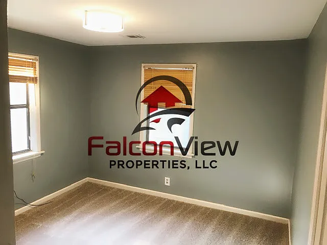 1031 Curran St NW — Photo 25