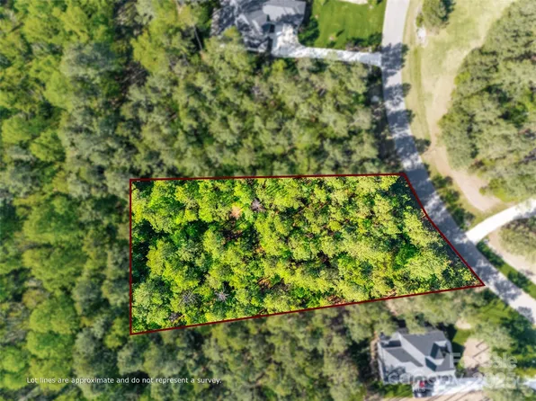 6017 Chimney Bluff Rd #13, Lancaster, SC 29720