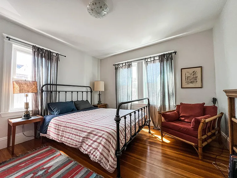 162 Metropolitan Ave — Photo 15