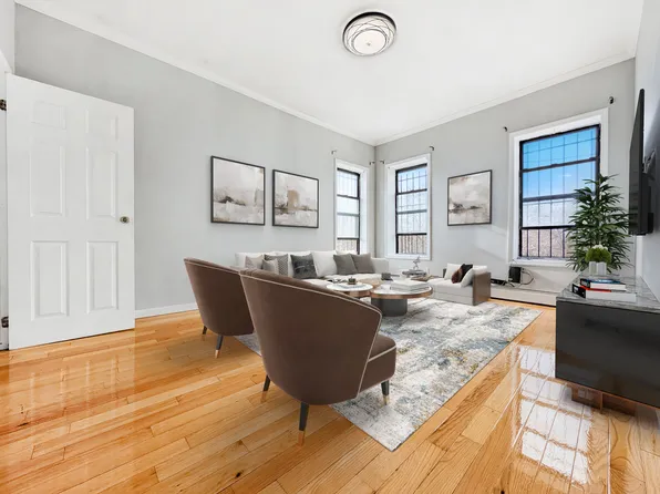 306 Marcus Garvey Boulevard image 1 of 11