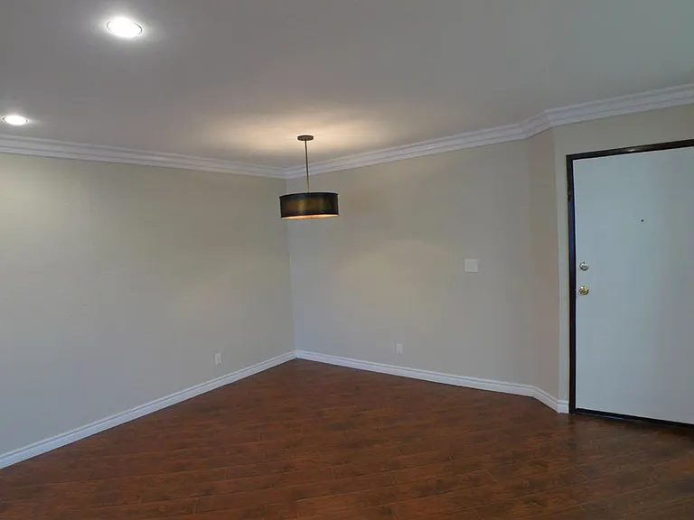 North Tower Apts — Photo 83