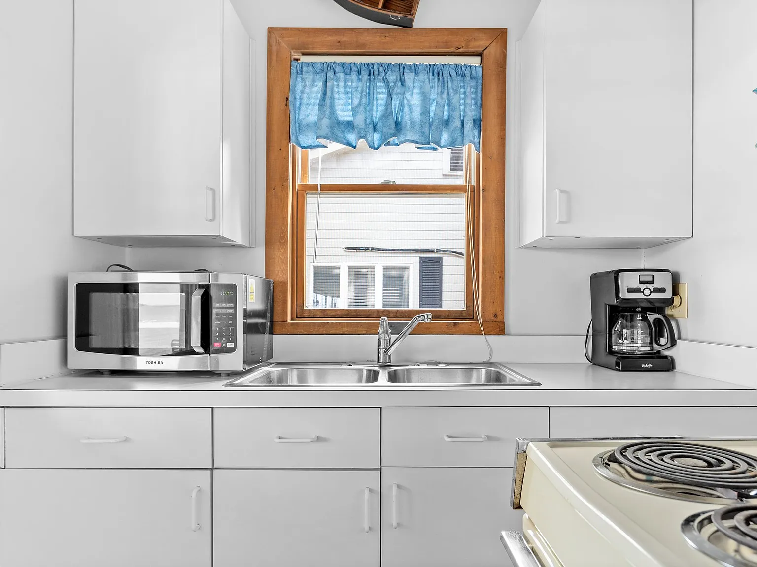 1 bed, 400 sqft, $1,275 — Photo 4