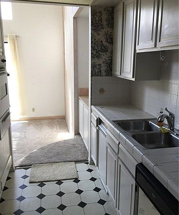 4th image of 14159 Dickens St APT 308