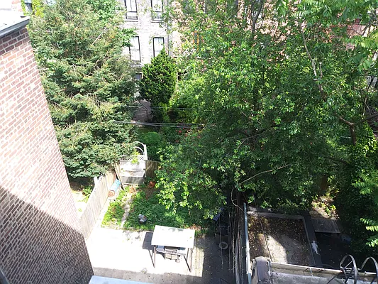 Rented by Picture Realty Inc. | media 12