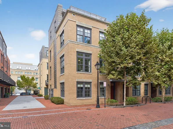 19 Pioneer Mill Way, Alexandria, VA 22314