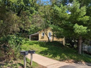 875 N Chestnut St, Richland Center, WI 53581