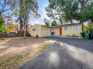 18744 Leadwell St, Reseda, CA 91335