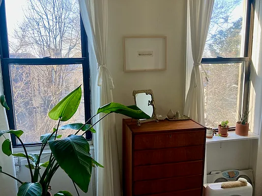 Rented by Garfield Realty  | media 40