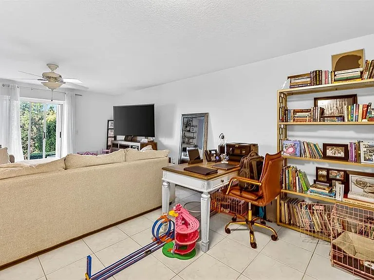14793 Seminole Trl — Photo 16
