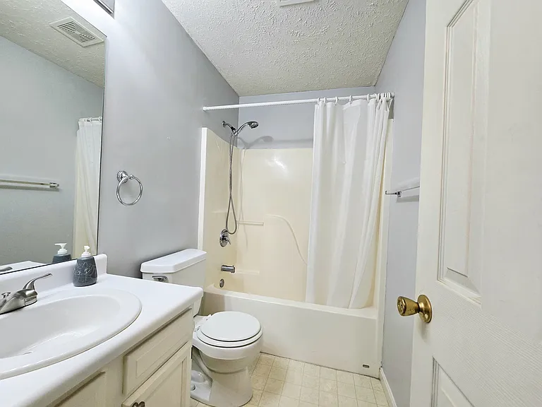 115 Westbrooke Ln — Photo 15