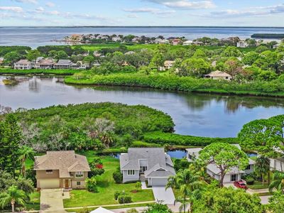 1022 Lake Avoca Dr, Tarpon Springs, FL, 34689