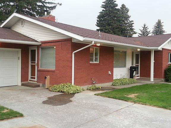 3rd image of 1743 Raymond Dr