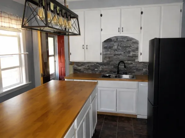 22 Cambridge St, Berlin, NH