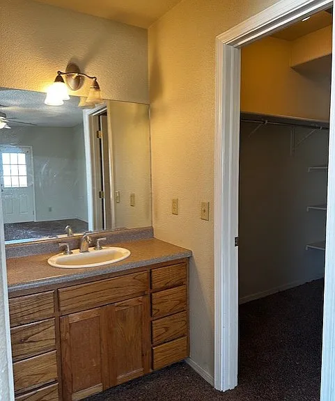 240 Val Verde St #B — Photo 13