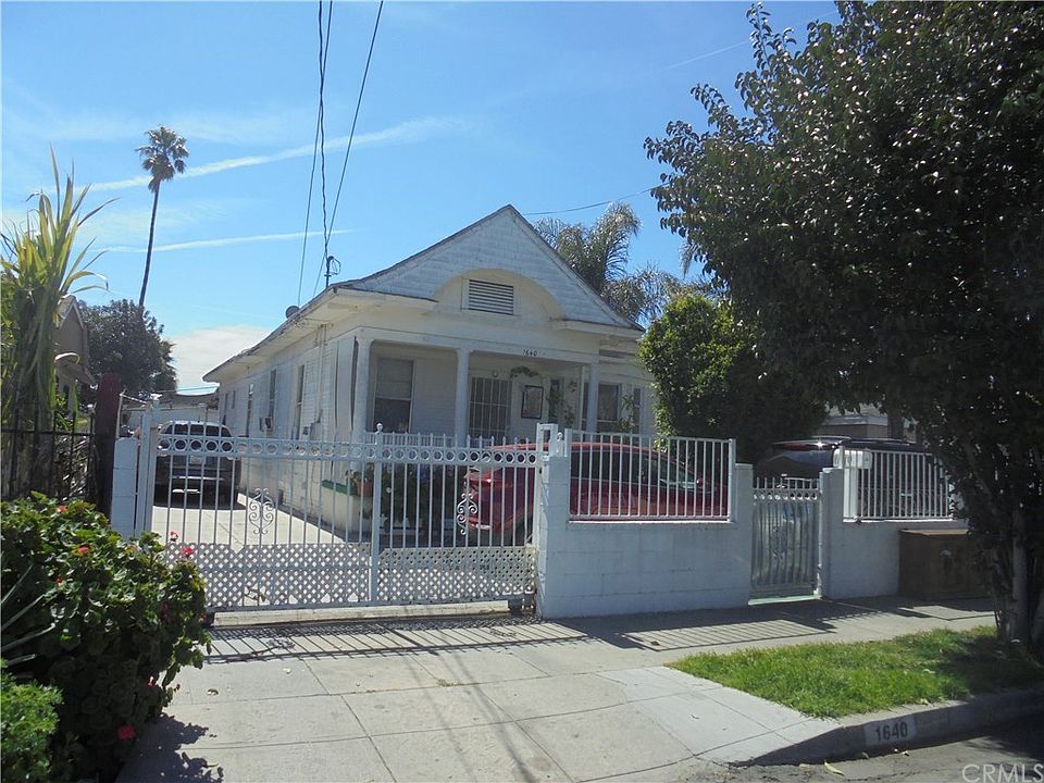 1st image of 1640 E 112th St