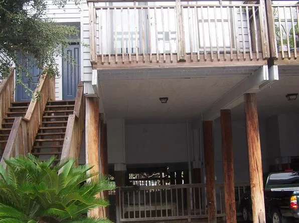 1804 Gulf Beach Dr, Saint George Island, FL 32328