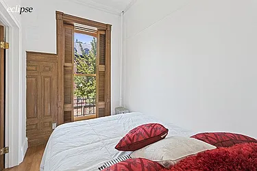 Sold by Eclipse Real Estate Group