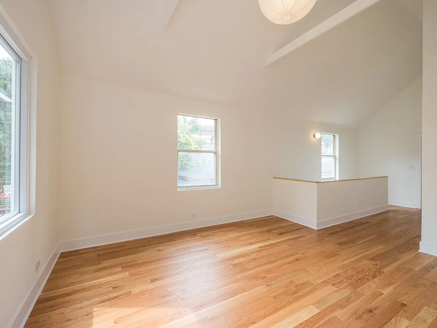 2 bed, 1.5 bath, 1400 sqft, $3,195 — Photo 4