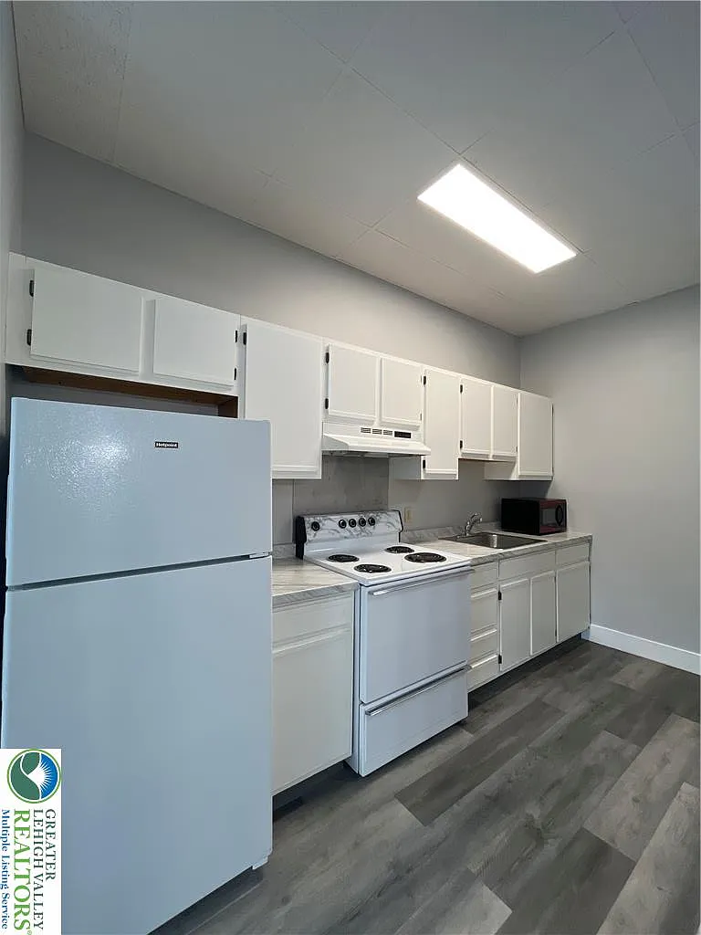 1 bed, 600 sqft, $1,150 — Photo 4