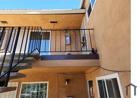 1594 Crucero Dr #4 — Photo 22