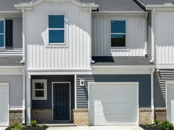 112 Arrow Ct, Greer, SC 29651