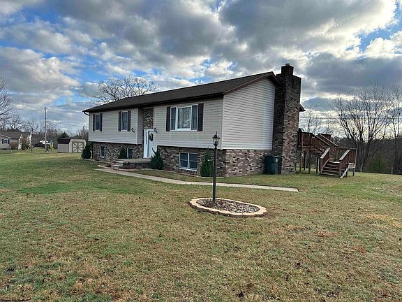 2nd image of 271 Jack Acres Rd