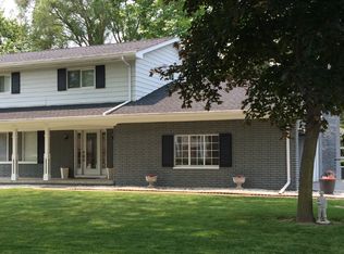 350 Stoneham Rd, Saginaw, MI 48638